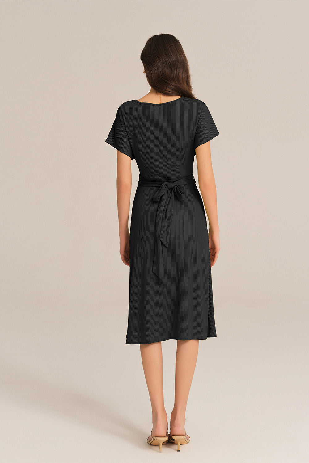 Short Sleeve Round Neck Belted A-Line Dress - Black