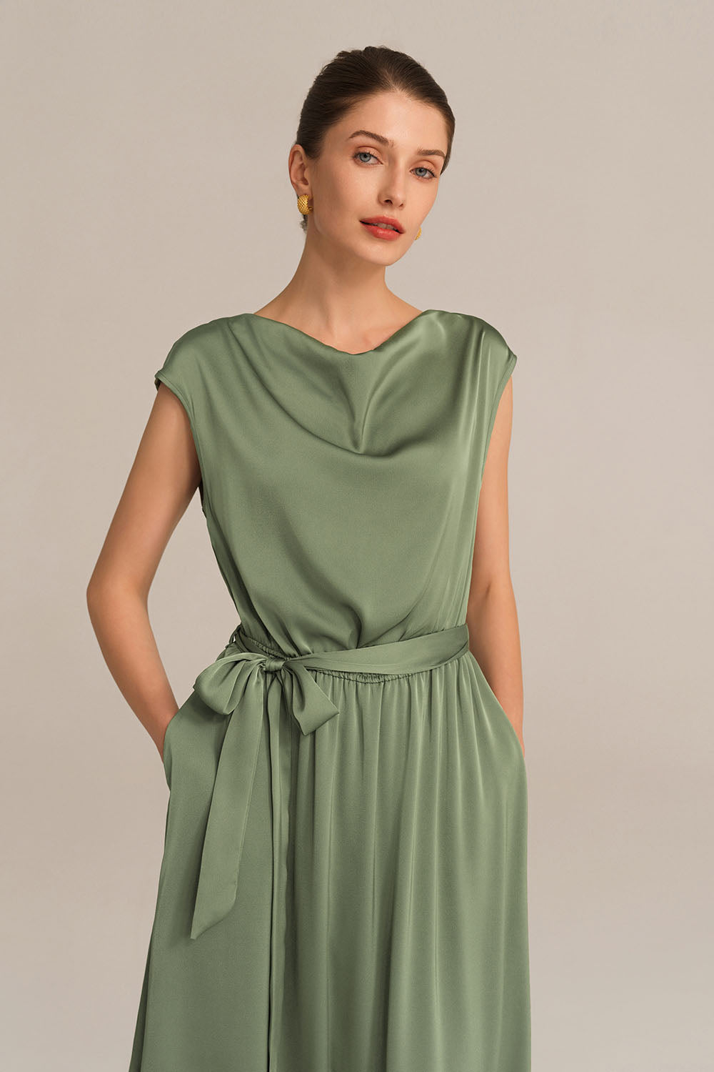 Side Slit Cap Sleeve Cowl Neck Elastic Waist A-Line Dress - Green